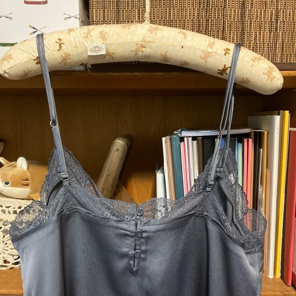 Abercrombie lace camisole - Picture 3 of 5